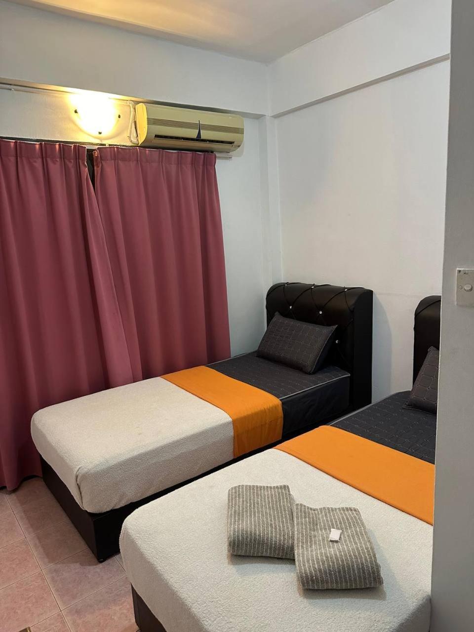 Teresek View Motel 쿠알라타한 외부 사진